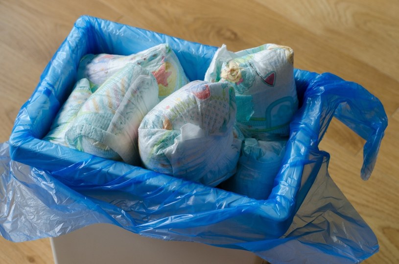 chusteczi nawizlone pampers tesco