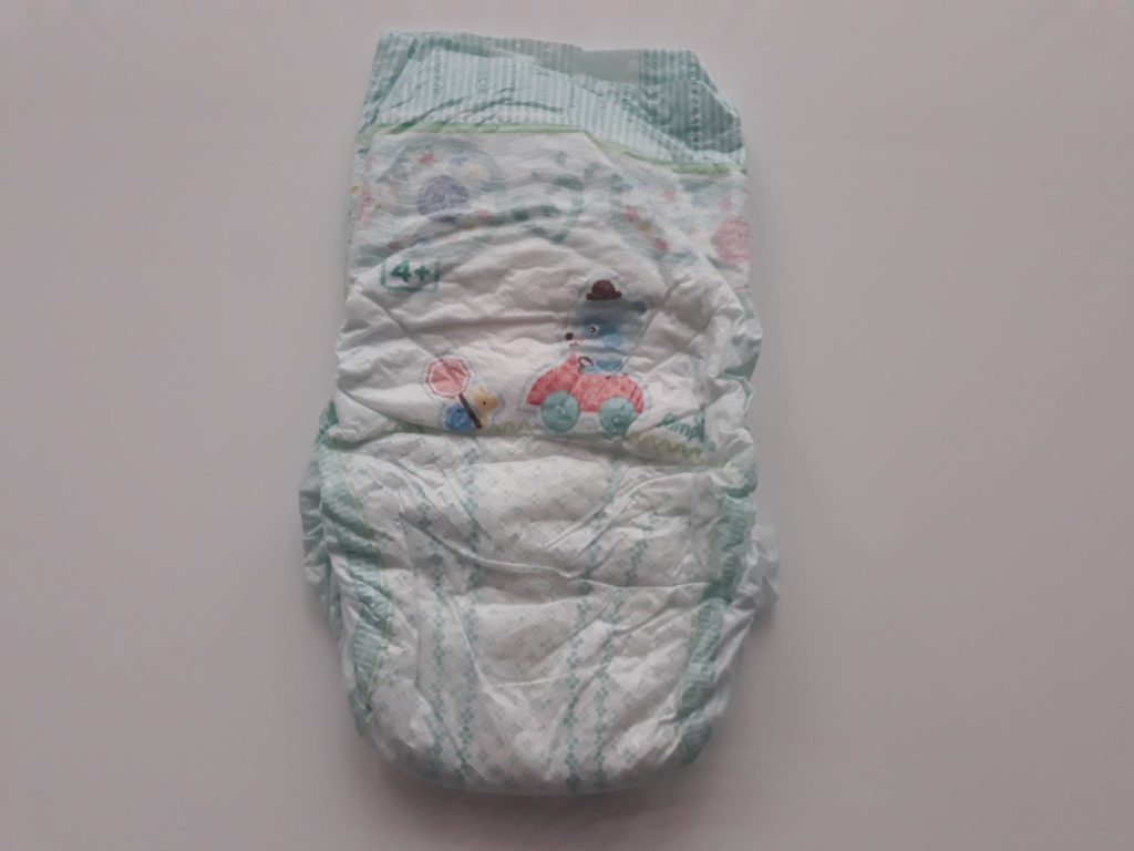 pampers new baby dry 4